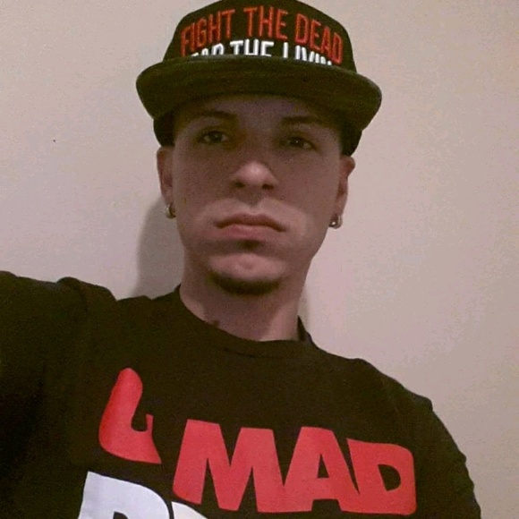 Meet your Posher, Richard - Picture 1 of 1